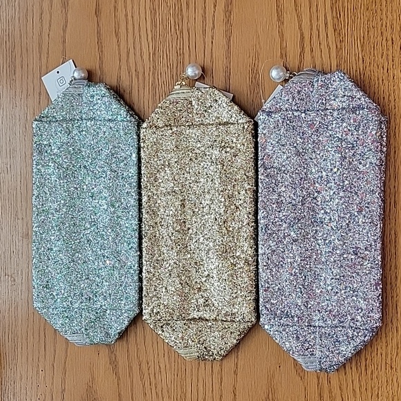 Glitter cosmetic bag - Picture 2 of 8